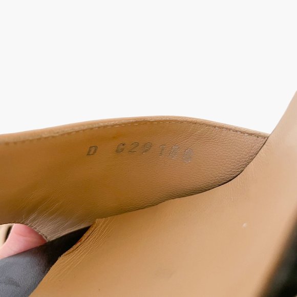 Chanel Two Tone CC Sandals EU 39.5 US 8.5-9 Beige Black Peep Toe High Heels - Picture 12 of 13